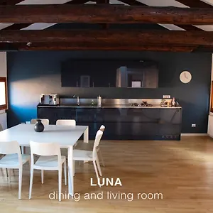 Sole & Luna Apartment Venice