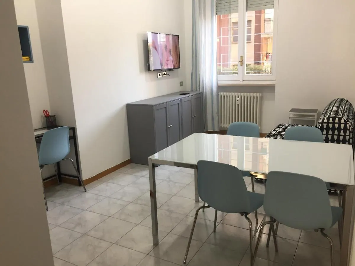 Oda ve Kahvaltı Casa Amato B&B Milano İtalya